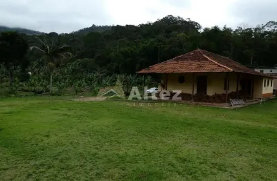 Sítio com riacho, 635.000 m2 e 3 casas - santa rita, teresópolis, rj
