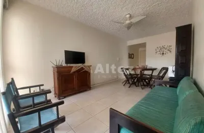 Apartamento 2 quartos e varanda a 50 m do mar, prainha, arraial do cabo, rj