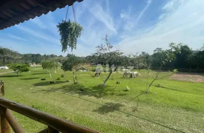 Sítio 32.000 m2, casa 4 quartos, lago, baias, pasto, magé - rj