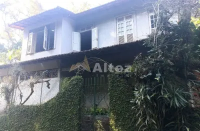 Sítio com 6 quartos e 5 banheiros à venda, 270 m² por r$ 800.000