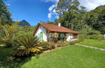 Sítio com 60.000 m2, cachoeira, 5 quartos, sauna, vargem grande, teresópolis