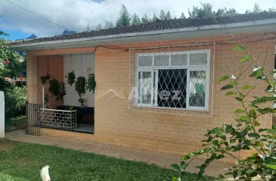 Casa linear com 3 quartos e quintal, barroso, teresópolis, rj