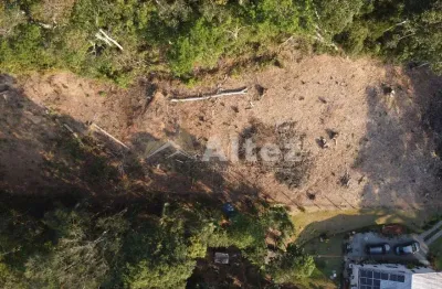 Terreno em condomínio, 228,5 m2 privativos entre agriões e pimenteiras, teresópolis