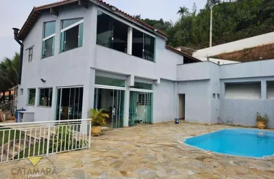 Casa com 3 dormitórios à venda, 260 m² por r$ 1.800.000,00 - centro - igaratá/sp
