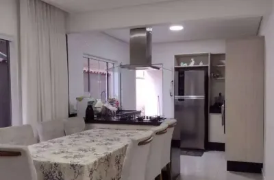 Casa com 3 dormitórios à venda, 200 m² por r$ 650.000,00 - vila nova cintra - mogi das cruzes/sp