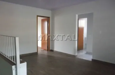 Sobrado no bairro  jardim paraiso com 4 casas no pavimento superior  e 2 vagas de garagem