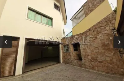 Sobrado no bairro jardim frança, mobiliado, 4 dormitórios, 3 suítes e 7 vagas.
