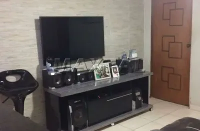 Casa na zona norte,  no bairro lauzane paulista, sendo 2 dormitórios, 1 vaga coberta, com 198m².