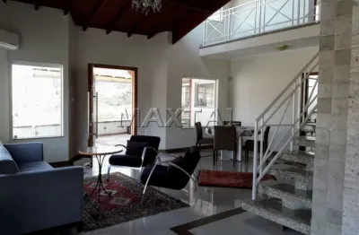 Sobrado 300m², com 4 dormitórios, 2 suítes, closet, hidro massagem, e 4 vagas - jardim tremembé