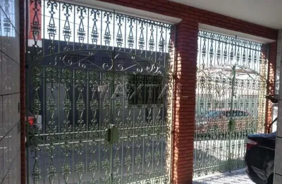 Sobrado à venda no parque são lucas, com 3 dormitórios sendo uma suíte e 3 vagas.
