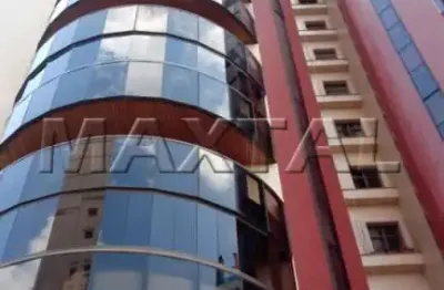 Apartamento de alto padrão, à venda com 4 suítes, 4 salas, 4 vagas de garagem.