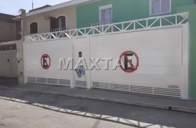 Casa  na região do jaçanã com 3 dormitórios sendo 1 suite  e 4 vagas  e 3 banheiros
