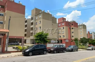 Apartamento jaraguá novo, 2 dormitórios, sacada 1 vaga e semi mobiliado, com renda.