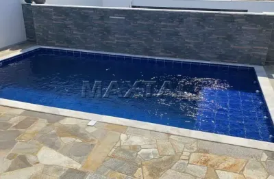 Casa térrea 3 quartos suíte master com piscina, residencial vitória!