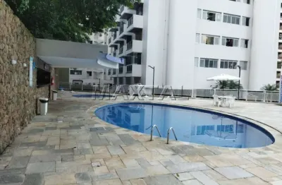 Apartamento no guarujá, praia de pitangueiras, 3 dormitórios, 2 suítes, 3 banheiros e 2 vagas.