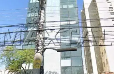 Sala para locação ou venda, com 32m² e 1 banheiro, a 400 metros do metrô santana.