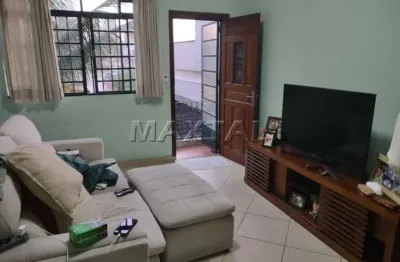 Casa terrea com 3 dorms,  mais uma casa nos fundos com quarto cozinha e banheiro