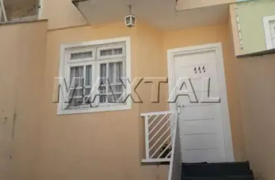 Sobrado  com 140mts, 3 dormitórios , 2 vagas ,2 banheiros região vila leonor