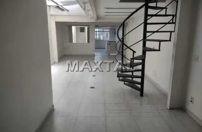 Casa comercial em santana 160m², 5 salas, recepção, copa cozinha, 4 banheiros e edícula.