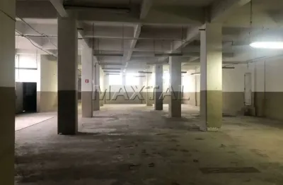 Galpão para alugar com 2440m² na casa verde, 18 banheiros e  6 vagas de garagem.