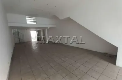 Loja com 80m² de vão livre, mezanino, na esquina com a avenida duque de caxias