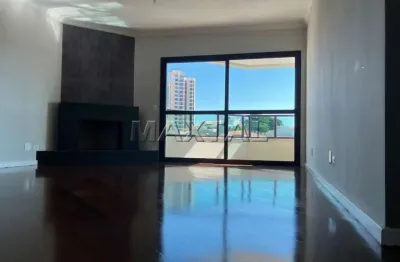 Apartamento com 159 m², 3 dormitórios sendo 3 suítes, sacada, 3 vagas na região da água fria.