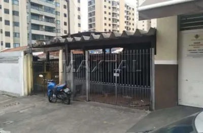 Casa  em  santa teresinha com  3  dormitórios, sala,  cozinha, banheiro, com 1  vaga.