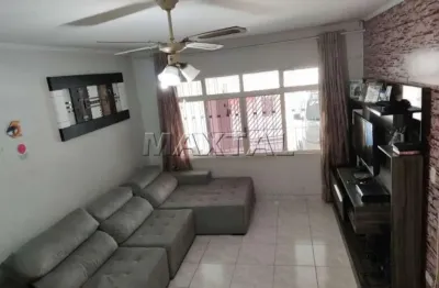 Sobrado na zona norte, bairro vila penteado com 2 dormitórios sendo 1 suíte, e com 2 vagas. 170m².