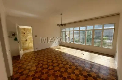Sobrado 209m², no tucuruvi, 3 dormitórios sendo 1 suíte mais 3 banheiros, 3 salas e 5 vagas.