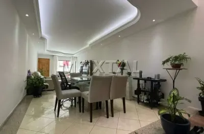 Sobrado na zona norte, no bairro vila aurora sendo 3 dormitórios todos suítes e 3 vagas com 240m².