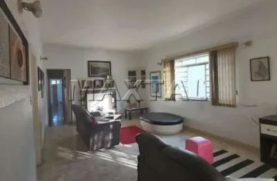 Casa na zona norte, no jardim são paulo, 6 dormitórios sendo 1 suíte, 8 vagas com  320m².