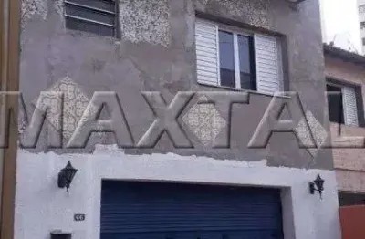 Sobrado comercial em santana para locação com 3 andares, 7 salas, 4 banheiros e 4 vagas.