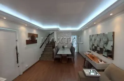 Sobrado à venda de 200m². com 4 dormitórios 3 são suítes, 4 vagas, 4 banheiros e edícula.