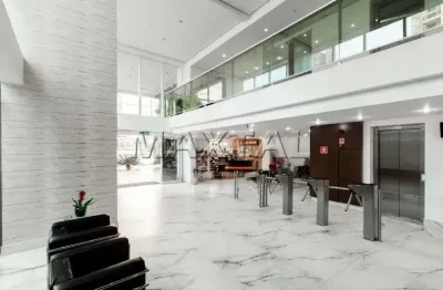 Sala comercial na rua do metrô santana, com 37 metros, 30 metros de varanda e 1 vaga, portaria 24 ho