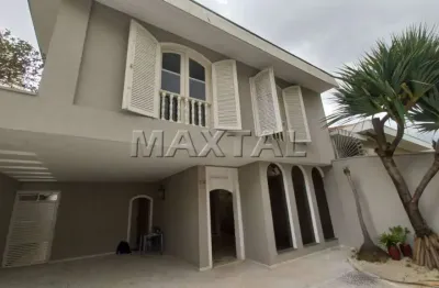 Sobrado à venda de 380m², com 4 dormitórios, 3 suítes e 5 vagas, no jardim frança.