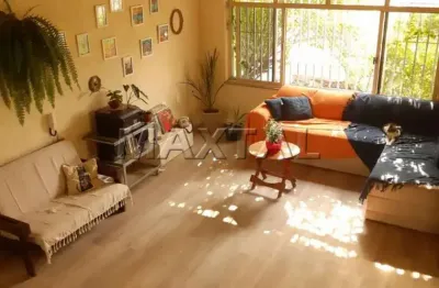 Sobrado na zona norte, no bairro vila guilherme sendo 4 dormitórios, 3 vagas cobertas com 375m².
