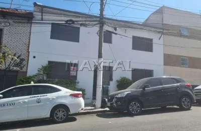 Casa comercial com 100 m² em santana, ao lado do metrô com 6 salas, 2 banheiros, copa e lavanderia.