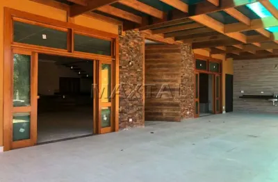 Casa em condomínio mairiporã com  5 dormitórios (5 suítes), 7 banheiro e 6 vagas.