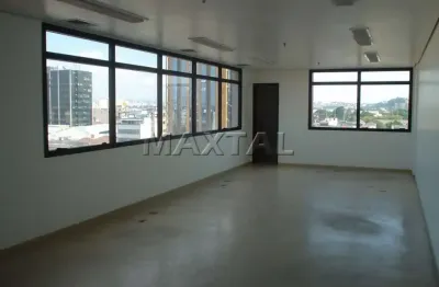 Sala comercial na rua ezequiel freire em santana, de 54m², com 2 banheiros.