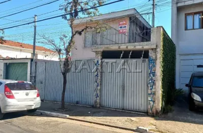 Sobrado na região da braz leme com 4 dormitórios, 2 cozinhas, 2 banheiros, amplo quintal e garagem.