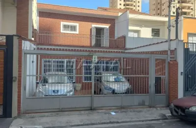 Sobrado em santana com 3 dormitórios, 2 salas, 2 terraços, 3 banheiros, 3 vagas e quintal.