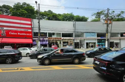 Loja no tucuruvi com 1 banheiros e salão com parte mezanino nova cantareira