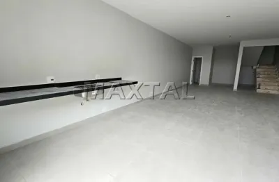 Sobrado novo com 362m², 4 dormitórios, 1 suítes, 6 vagas, próximo a paródia pedro apóstolo.