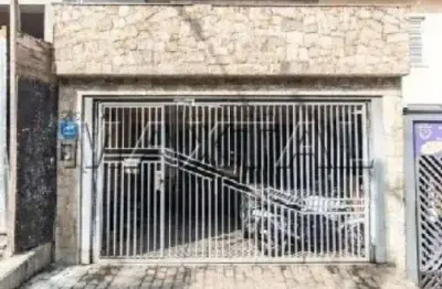 Sobrado a venda,  com 4 quartos, 1 suíte, 3 banheiros, 2 vagas de garagem, com 205m²