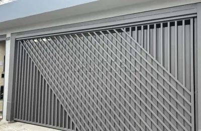 Casa térrea à venda na vila albertina 3 dormitórios, sendo 1 suíte, dependência empregada e 2 vagas.