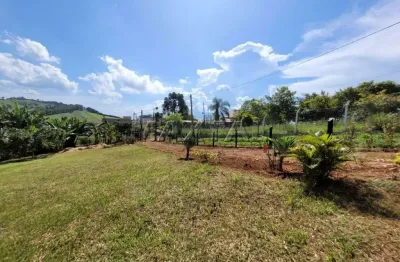 Chácara à venda em socorro, terreno com 2000m², casa com 90m², 4 dormitórios e com poço cipira.