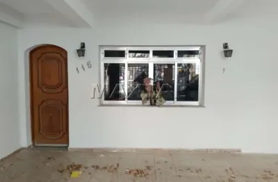 Sobrado residencial/comercial com 4 dormitórios, 3 banheiros, 2 vagas na região de santana