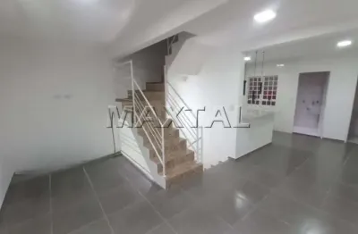 Sobrado residencial ou comercial,100m², 3 dormitórios, 1 suíte, sala, cozinha e 2 vagas.