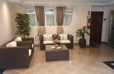 Apartamento à venda, com 2 dormitórios, 2 vagas, 2 banheiros, 10 minutos do metrô santana.