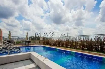 Studio à venda em Santana com 23m² Próximo ao metrô, todo mobiliado com varanda e lazer de clube.